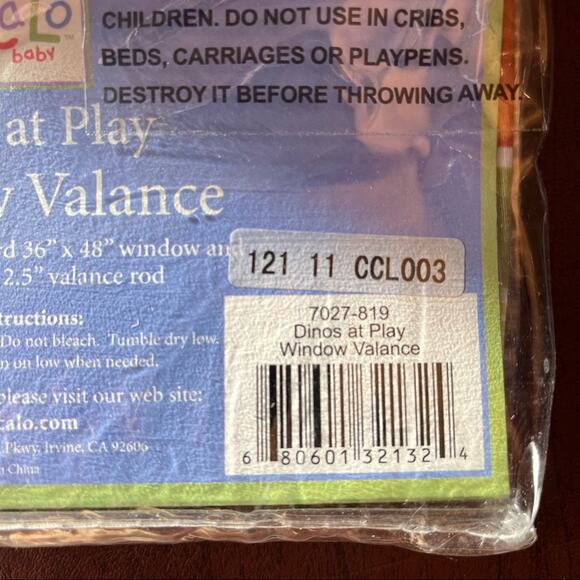 CoCaLo Dinos At Play Window Valance set of 2 Green - Picture 3 of 11